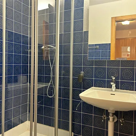 Apartment Combyre Comfortable & Center Apartements
